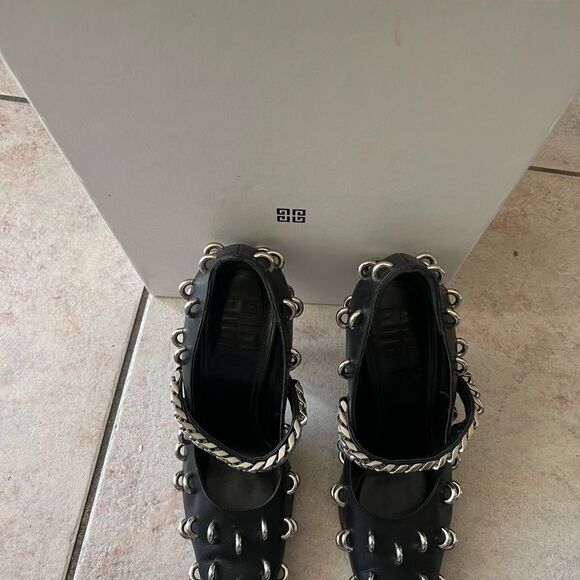 Givenchy Studded Chain Point Toe Heel mary Jane pumps rings circle loops chrome - Picture 3 of 9